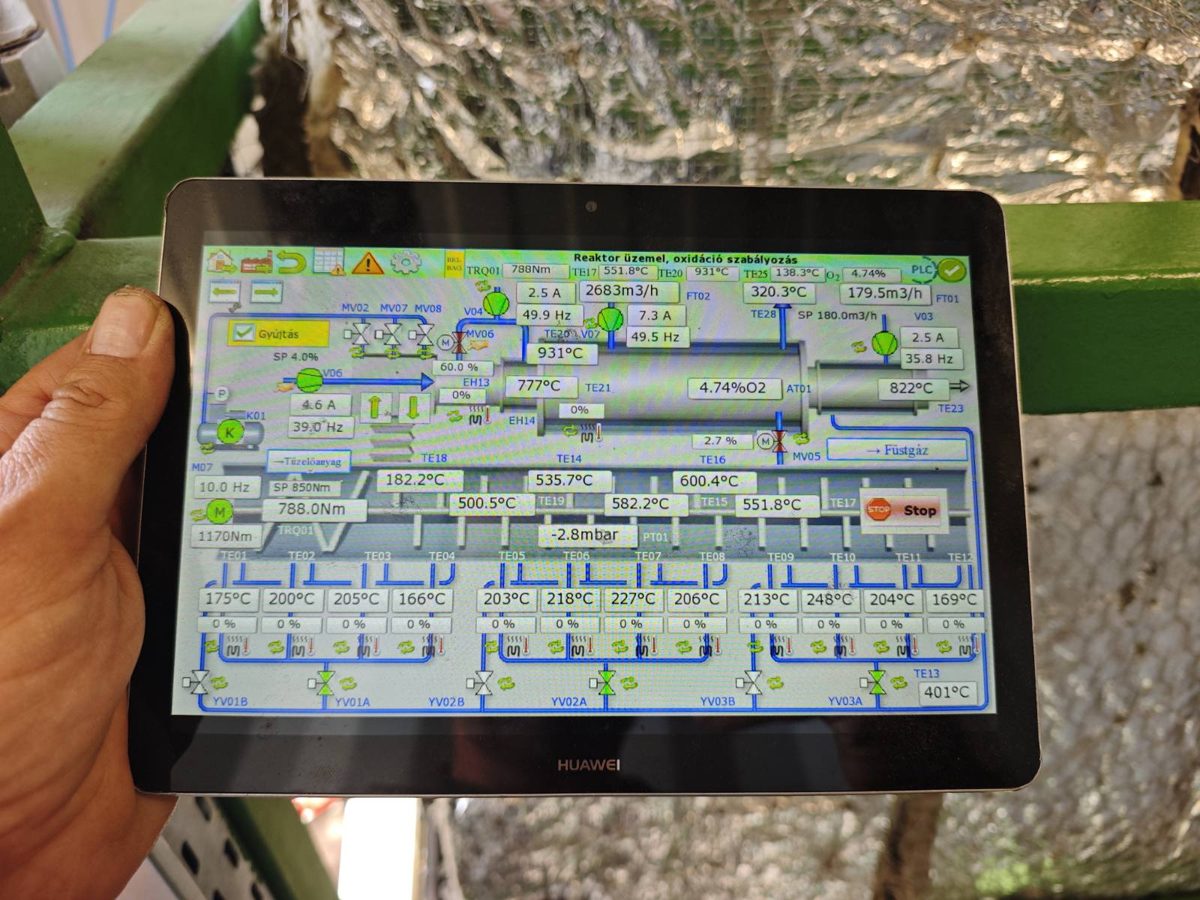 Tablet-based graphical control interface with real-time sensor data